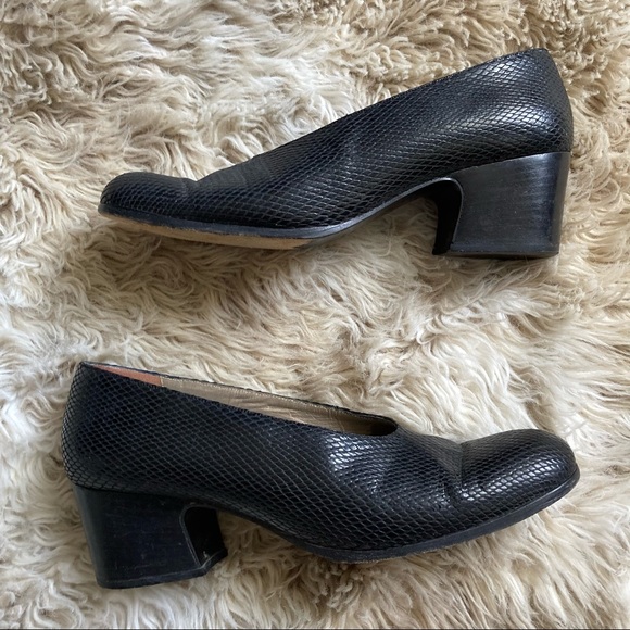 Vintage Yves Saint Laurent Black block heels 8.5 - Picture 2 of 9